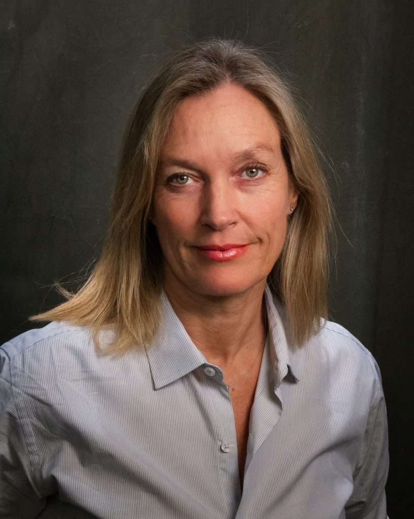 Hilde-Nagell-Foto-Steinar-Jung-Lian-farger-scaled